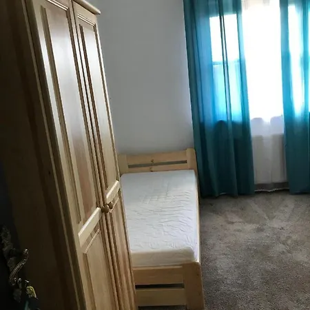 Проживание в семье Apis Dom Radwanice